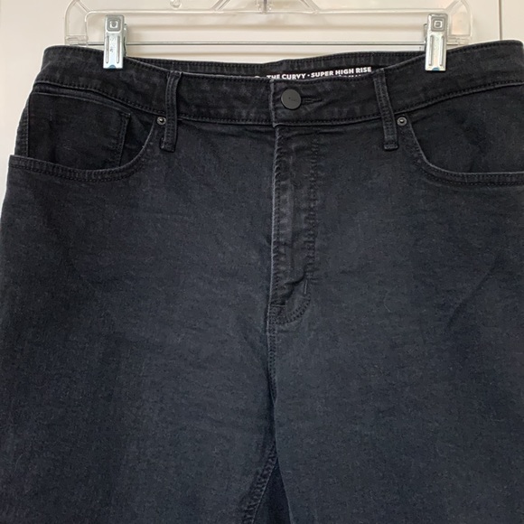 3/$15! Reitmans Women’s High Rise Jeans. Size 33 Petite - Picture 4 of 8
